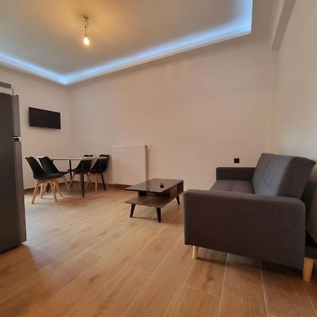 Thanos Apartment Птолемайда Екстериор снимка